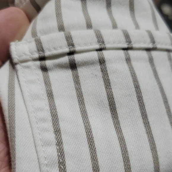 NYDJ Teresa White Striped Tan Ankle Cropped Wide leg Jeans Design - Picture 12 of 12